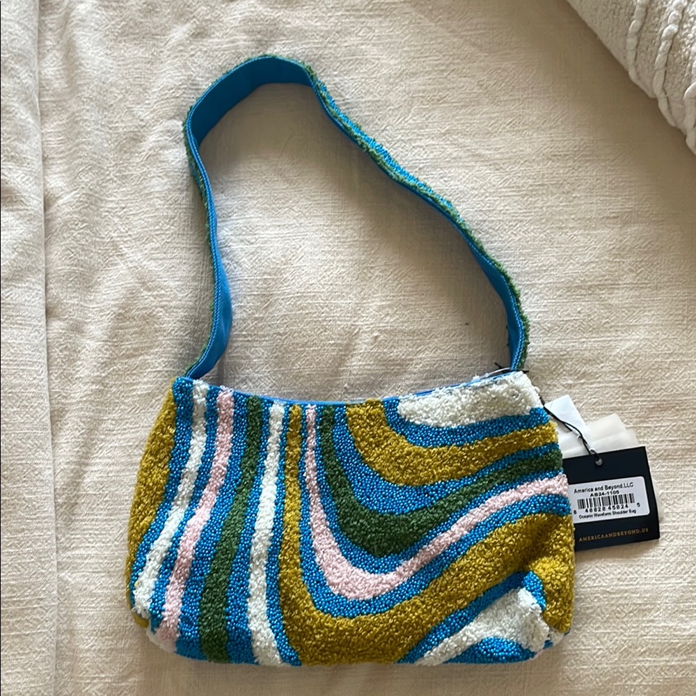 NWT Viral Beaded Bag from America & Beyond